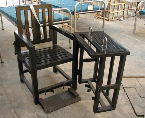 ZAS-FG型方管笼型铁质审讯椅