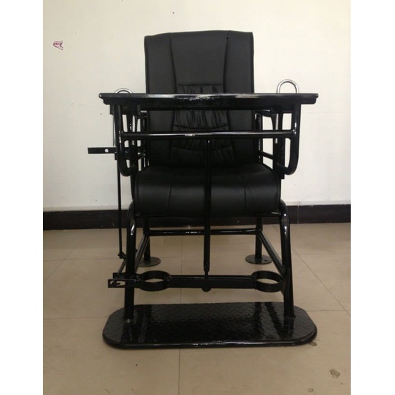 ZAS-R-T1型铁质软包审讯椅